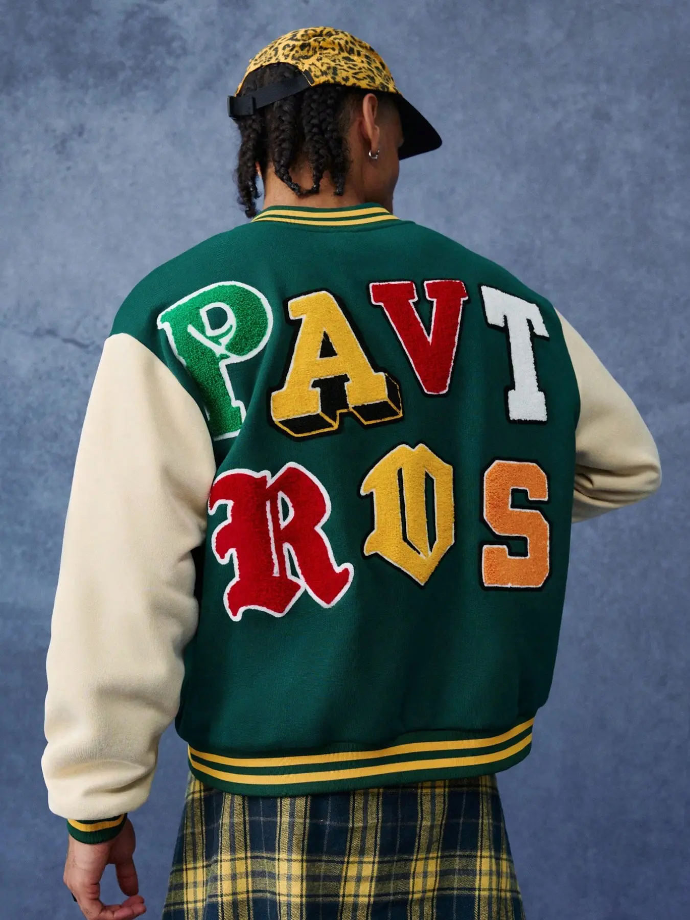 American Vintage College Style Baseball Jacket, Street Fashion, Embroidered Texture, Unisex Couples Wear, Perfect Gift for Holidays