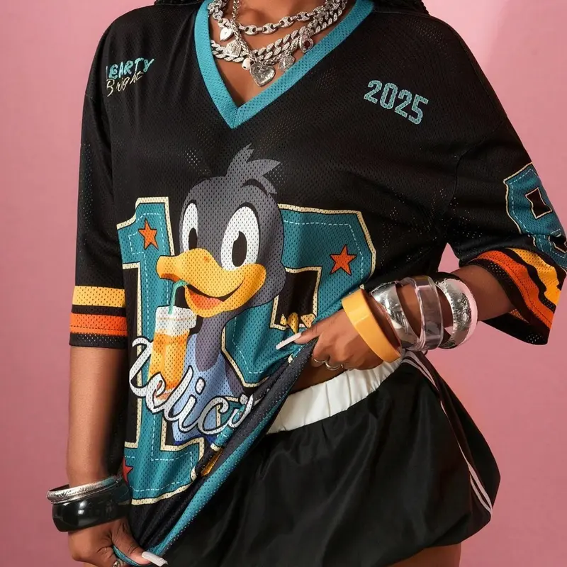 Y2K American Retro California 23 Jersey, Women's Loose V-Neck Sporty T-Shirt, Casual Athletic Style, Athletic Fashion, Casual Sports Tops, Hip-Hop Streetwear Top with Allover Print