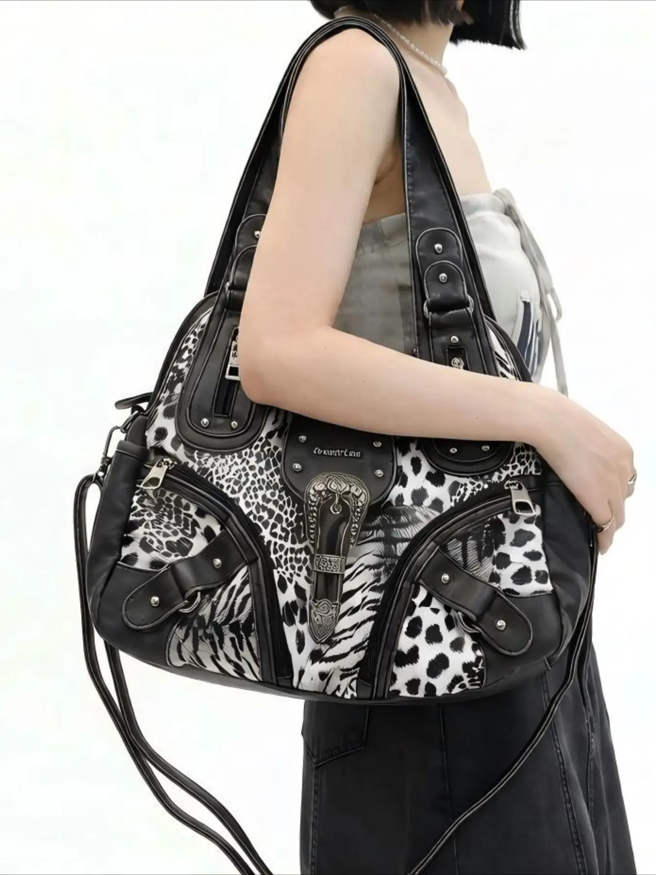 Ladies' vintage motorcycle leopard print handbag, Gothic style front pocket shoulder bag with detachable shoulder straps, multiple compartments, suitable for daily commuting, gatherings, dates, and work