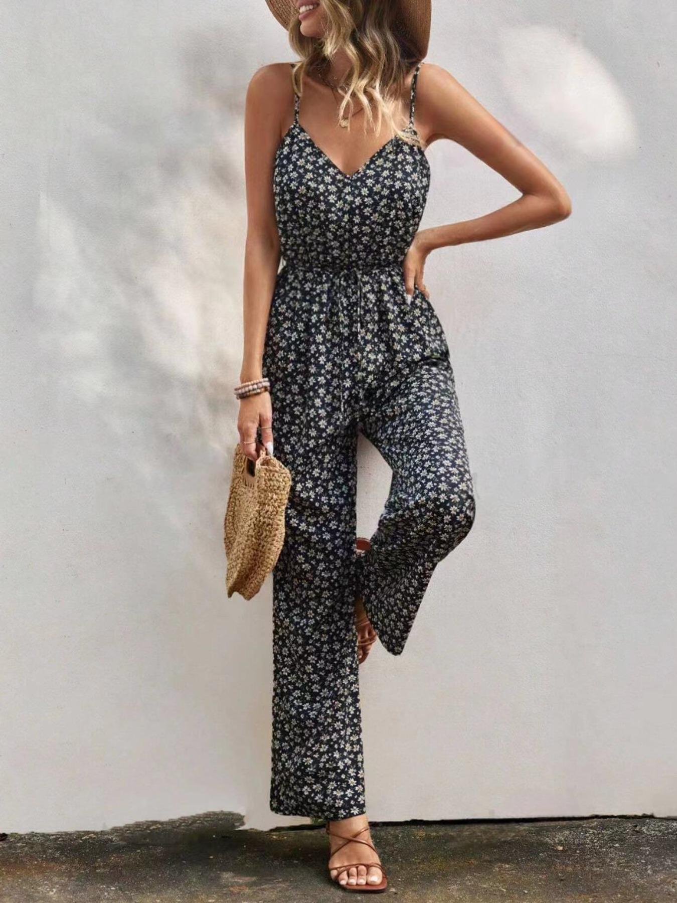 Women's Ditsy Floral Print Backless V Neck Cami Jumpsuit, Boho Fashion Sleeveless High Waist Straight Leg Jumpsuit for Daily Holiday Vacation Wear, Ladies Summer Clothes