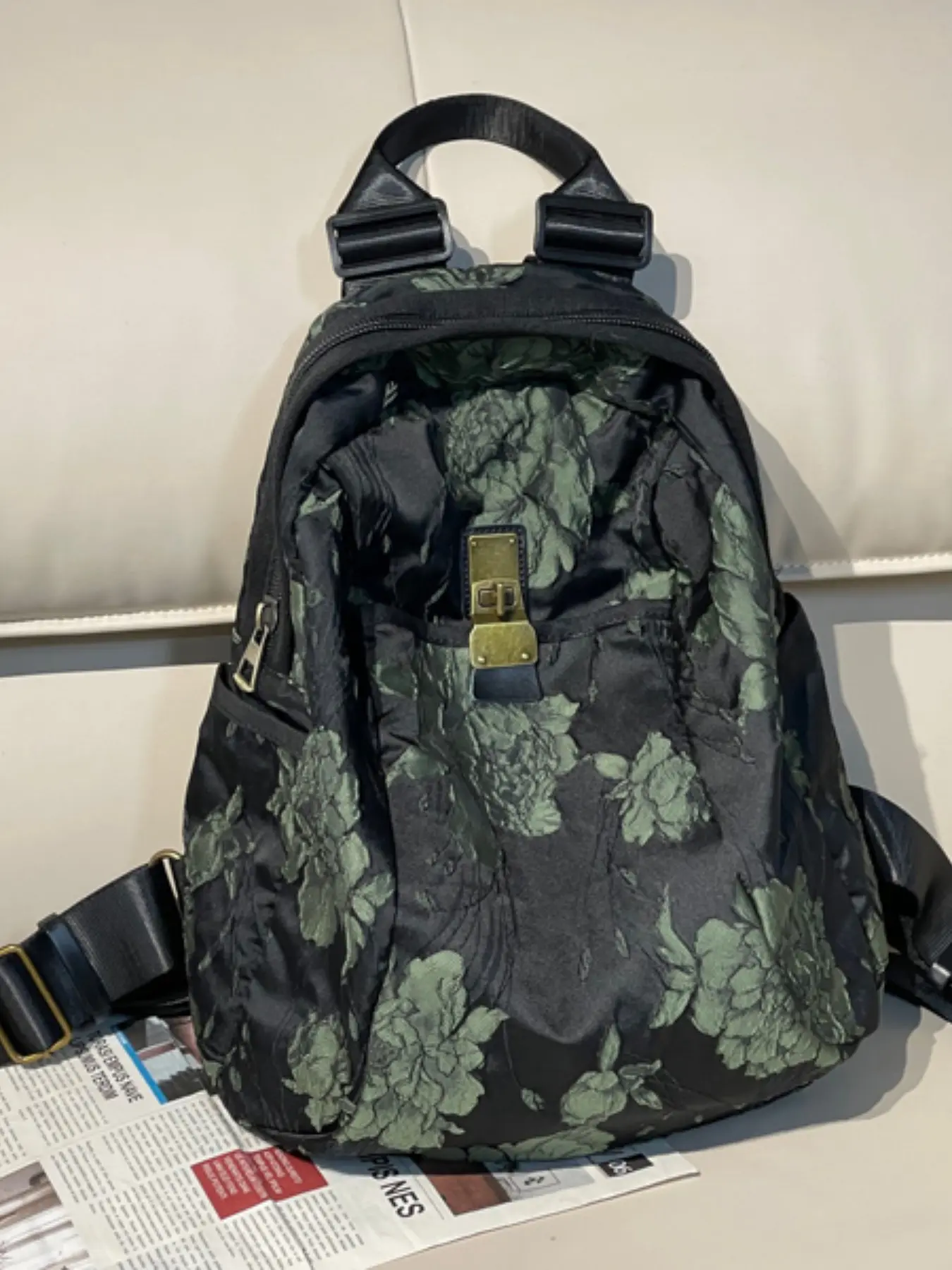 Women's New National Trend Backpack, Lightweight Outdoor Sports Leisure Bag, Multi-Functional Travel Backpack, Bookbag, Luggage Bag