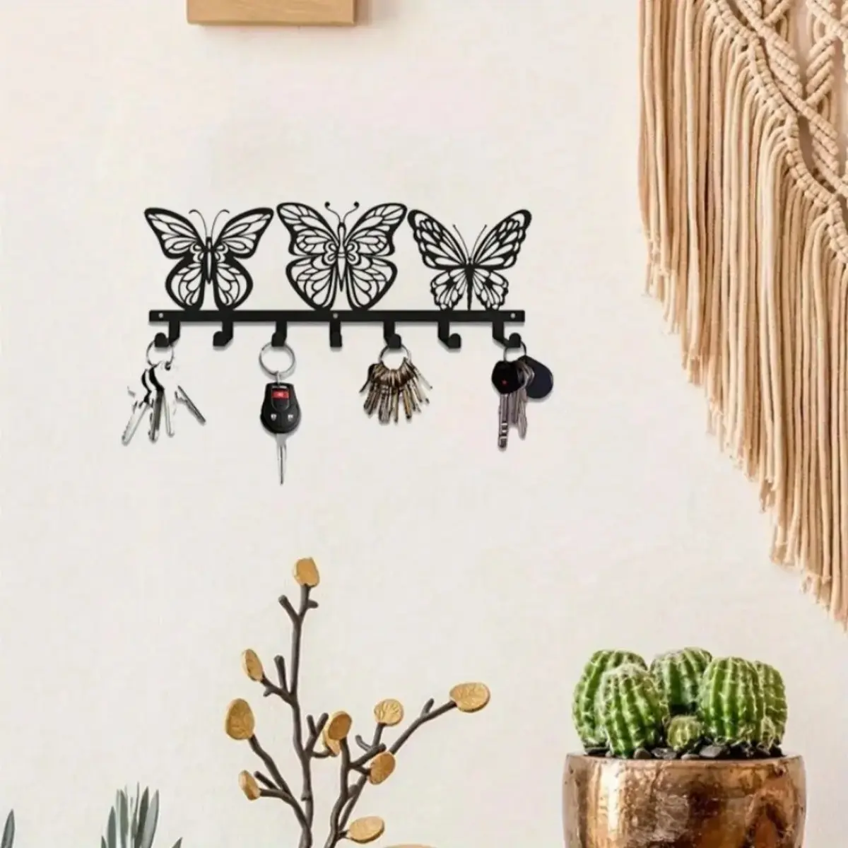 Modern Butterfly Key Holder, Black Metal Wall-Mounted Organizer With Durable Anti-Rust Hooks for Keys and Accessories, Entryway, Office and Living Room Decor