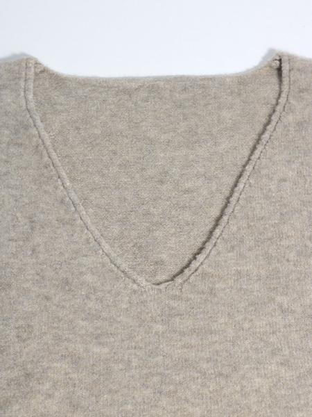 Women's V Neck Knit Vest Dress, Dual Pocket Design, Preppy Style or Light Vintage Look, Youthful Fashionable