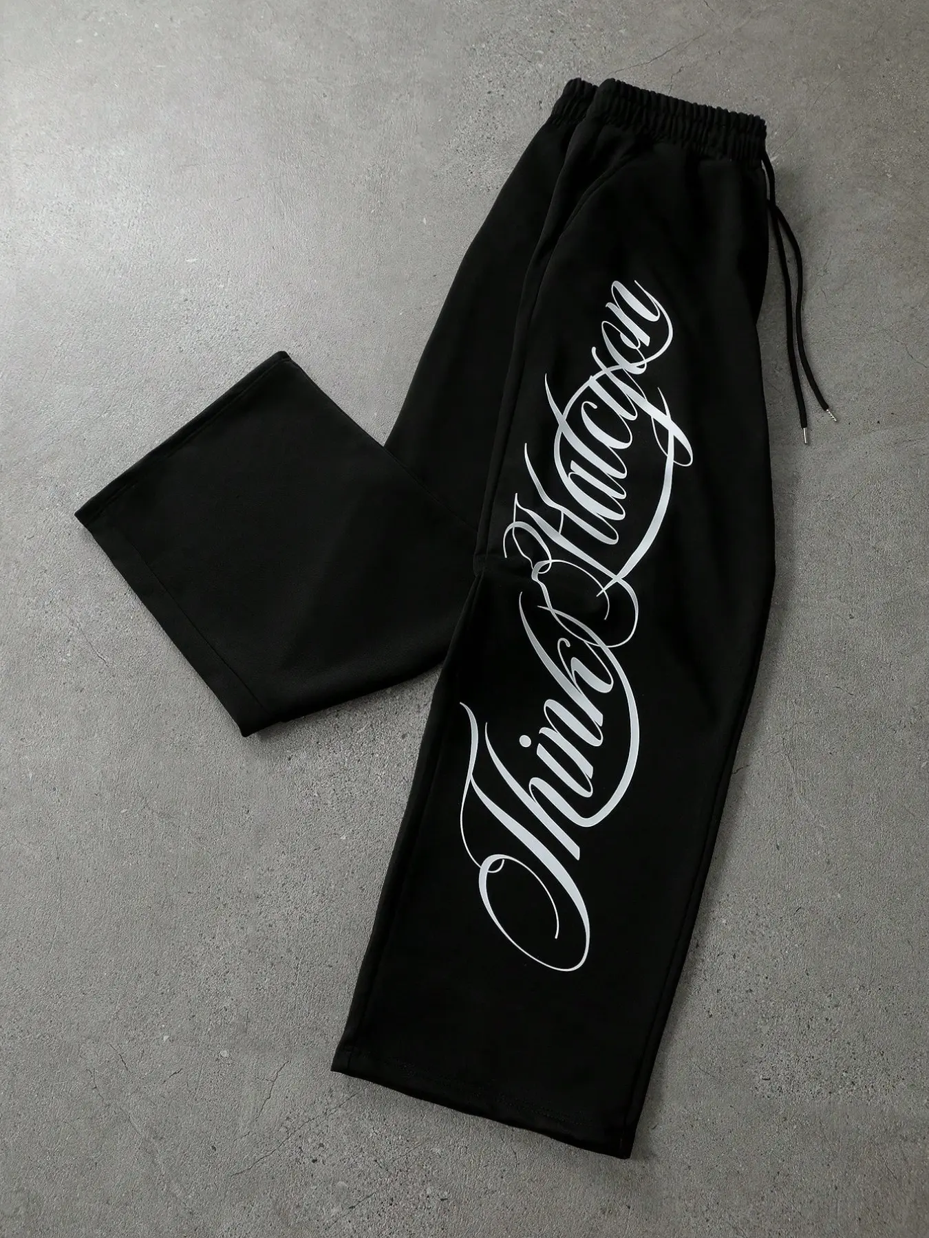 Chicano Script Print Wide Leg Sweatpants for Men, American High Street Drawstring Straight Leg Casual Pants, All Seasons Loose Fit