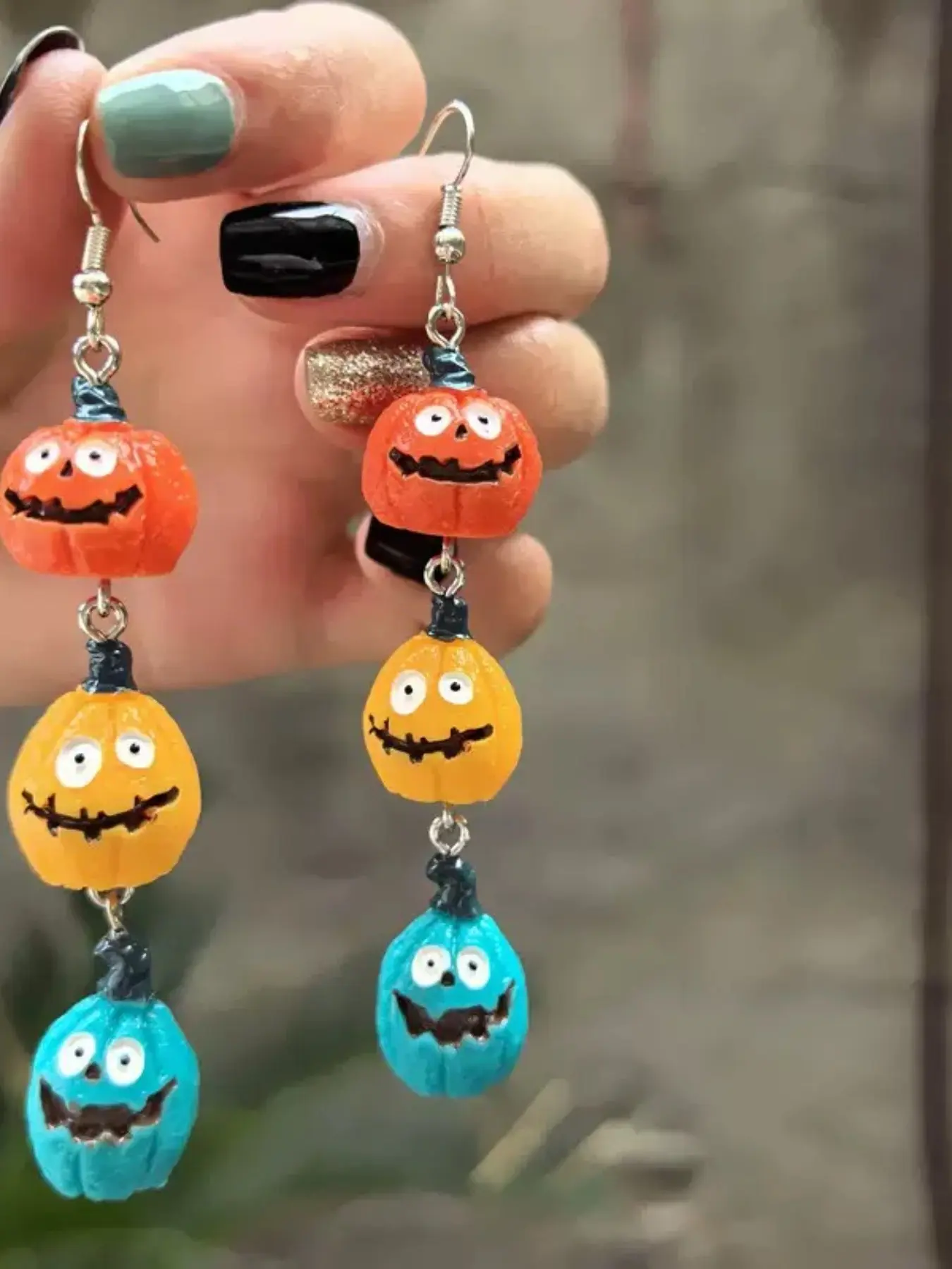 Halloween Resin Ghost Pumpkin Earrings, Witch Ghost Bat Eye Bow Pendant, Gothic Party Jewelry, All Seasons Graphic Earrings