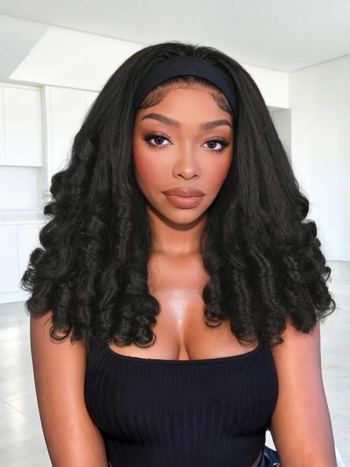16 Inch Yaki Curly Headband Wig for Women, Full Volume Glueless Wear and Go Wig, Lightweight Breathable Synthetic Wig, Changeable Headband