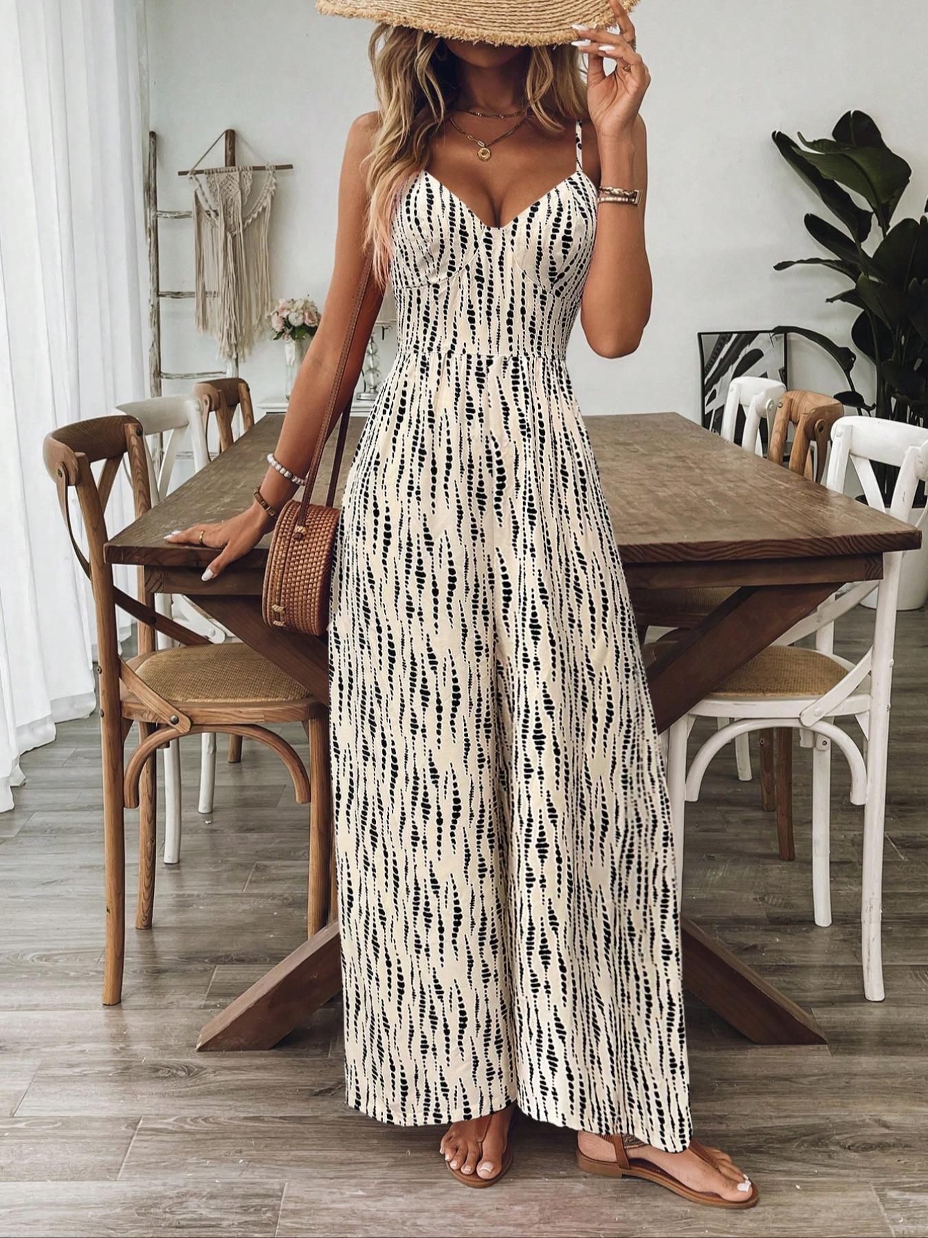 Women's All Over Print Jumpsuit, 1 Count Elegant Casual Bohemian Boho Style Sleeveless High Waist Cami Spaghetti Strap Jumpsuit for Summer, Women's Jumpsuit for Beach Holiday, Casual Summer Jumpsuits, Fitted Sleeveless Jumpsuit