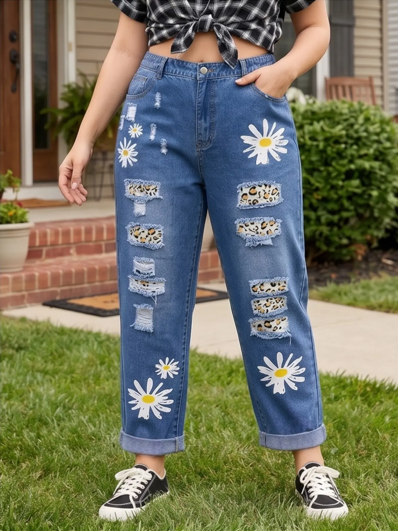 Women's Plus Size Jeans, Straight Leg Denim Jeans, Daisy Print, Ripped Style, Casual Loose Fit, Spring & Fall Fashion