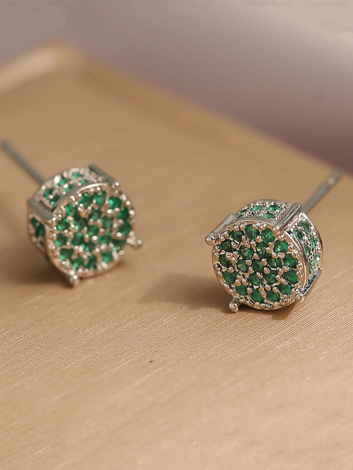 Fashion Stud Earrings Synthetic Zirconia Inlay Stackable Earrings for Women & Man Delicate Jewelry Perfect for Engagement Weddings Party, Daily Wear Anniversary Gift