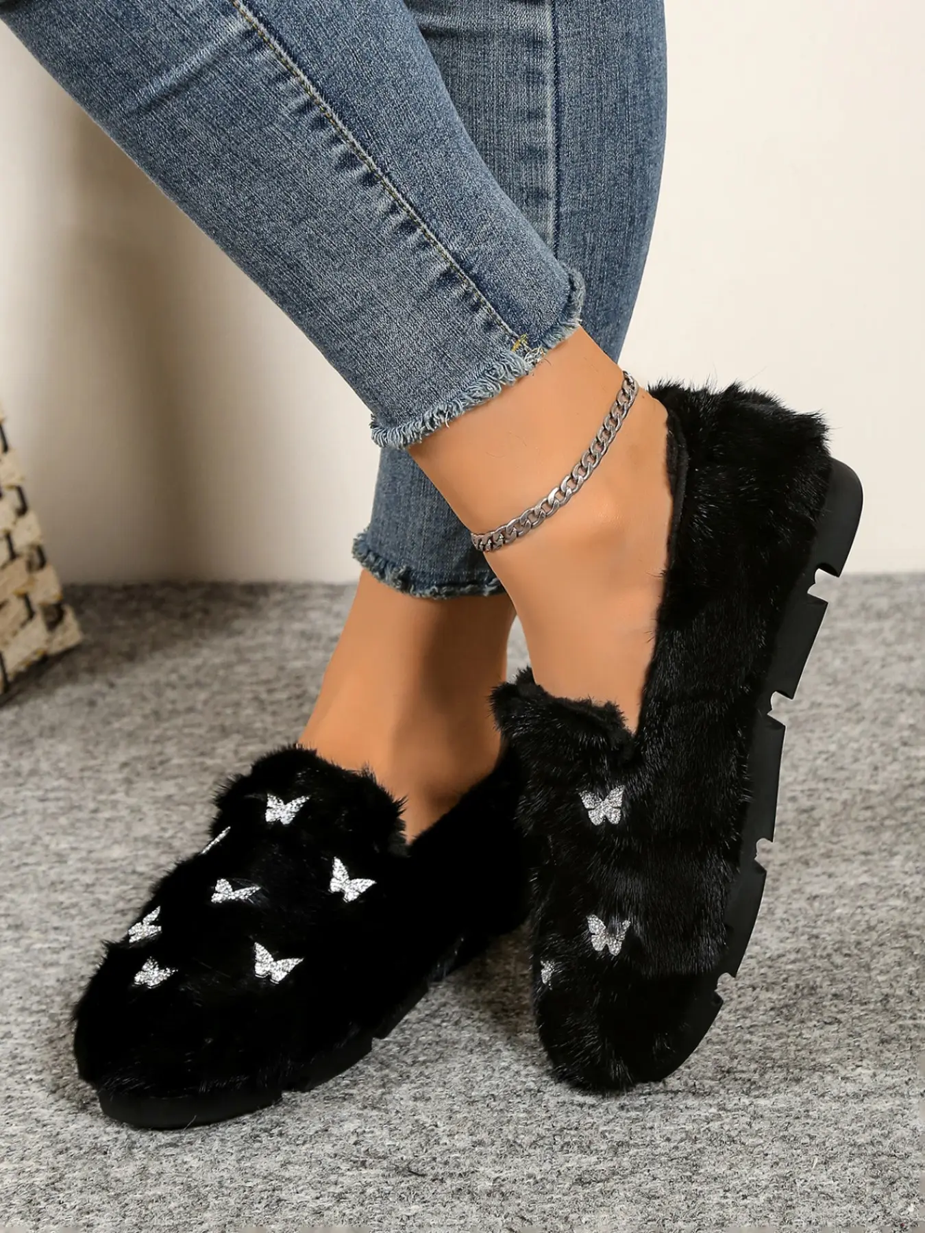 Women's Plush Loafers, Butterfly Embroidery Slip-On Low Heel Flat Shoes, Warm Winter Casual Home & Outdoor Footwear