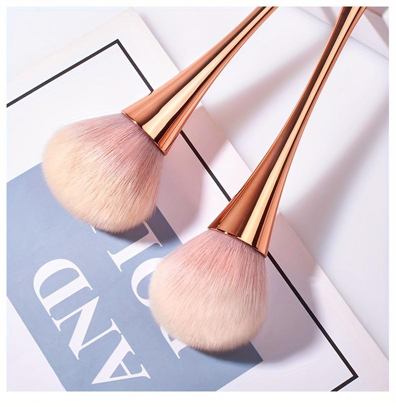 Cute Tiny Waist Makeup Brush Squad Soft Bristles ForDreamy Blush Powder Small Waist MakeupBrushesBlush Powder Soft BristlesIt Is Suitable for Applying Foundation Blush Contour Powder or Bronzer Meeting the Needs of Daily Makeup Looks