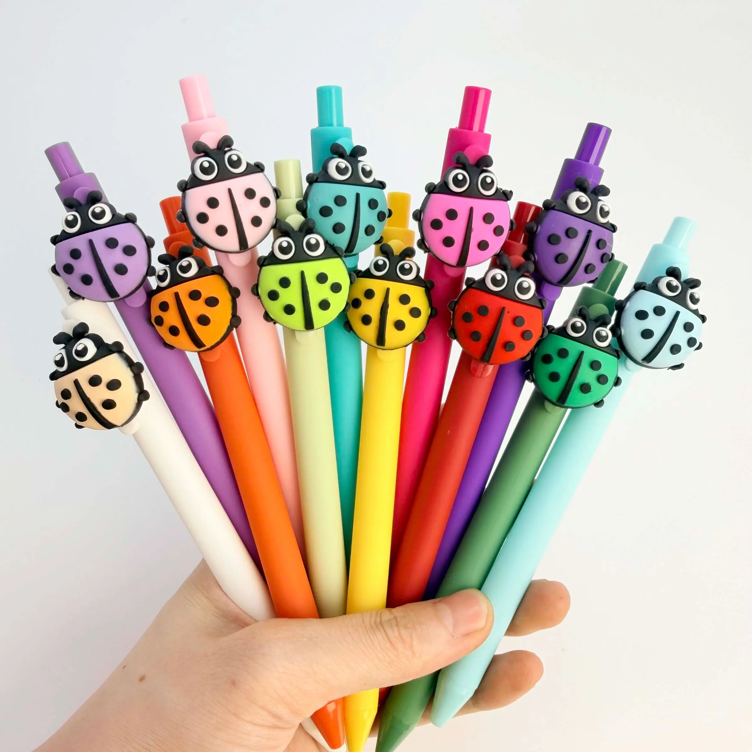 15/20/30pcsCute Ladybug Decorative Ballpoint Pens, Stretchable Pastel Writing Pens, Pastel Pen Pack, Unique Insect Stationery Gift Set, Ideal for School, Diary, Office