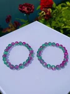 One two-tone watermelon cat-eye round bead bracelet