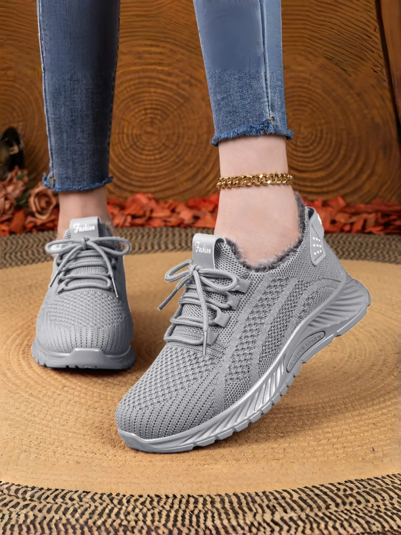 Winter Fleece Lined Sports Shoes for Women, Solid Color Thick Warm Soft Sole Casual Shoes, Comfortable and Stylish Footwear, Soft Soled Sneakers