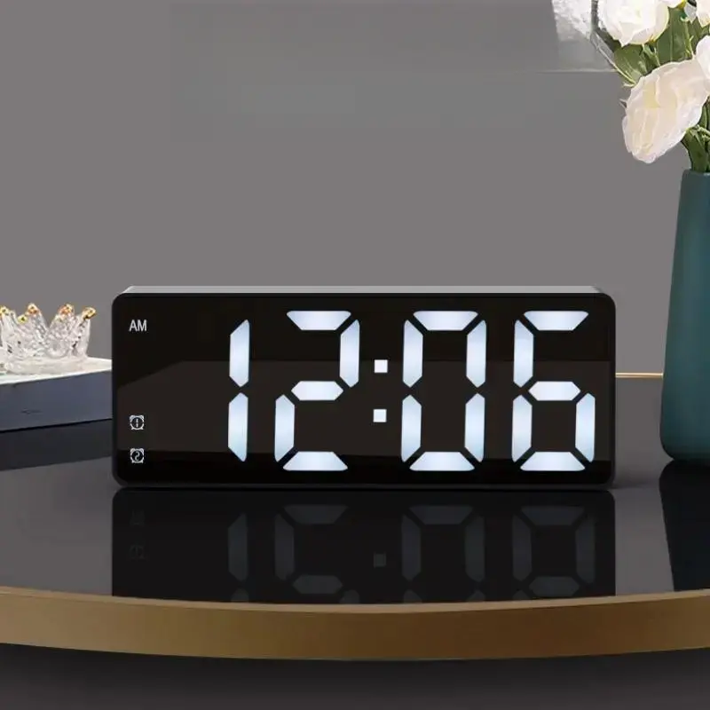 LED Electronic Clock, USB Plug and AAA Powered Mirror Alarm Clock with Temperature Display, Desktop Clock for Home Office Dormitory School, Led Digital Clock, Digital Alarm Clocks