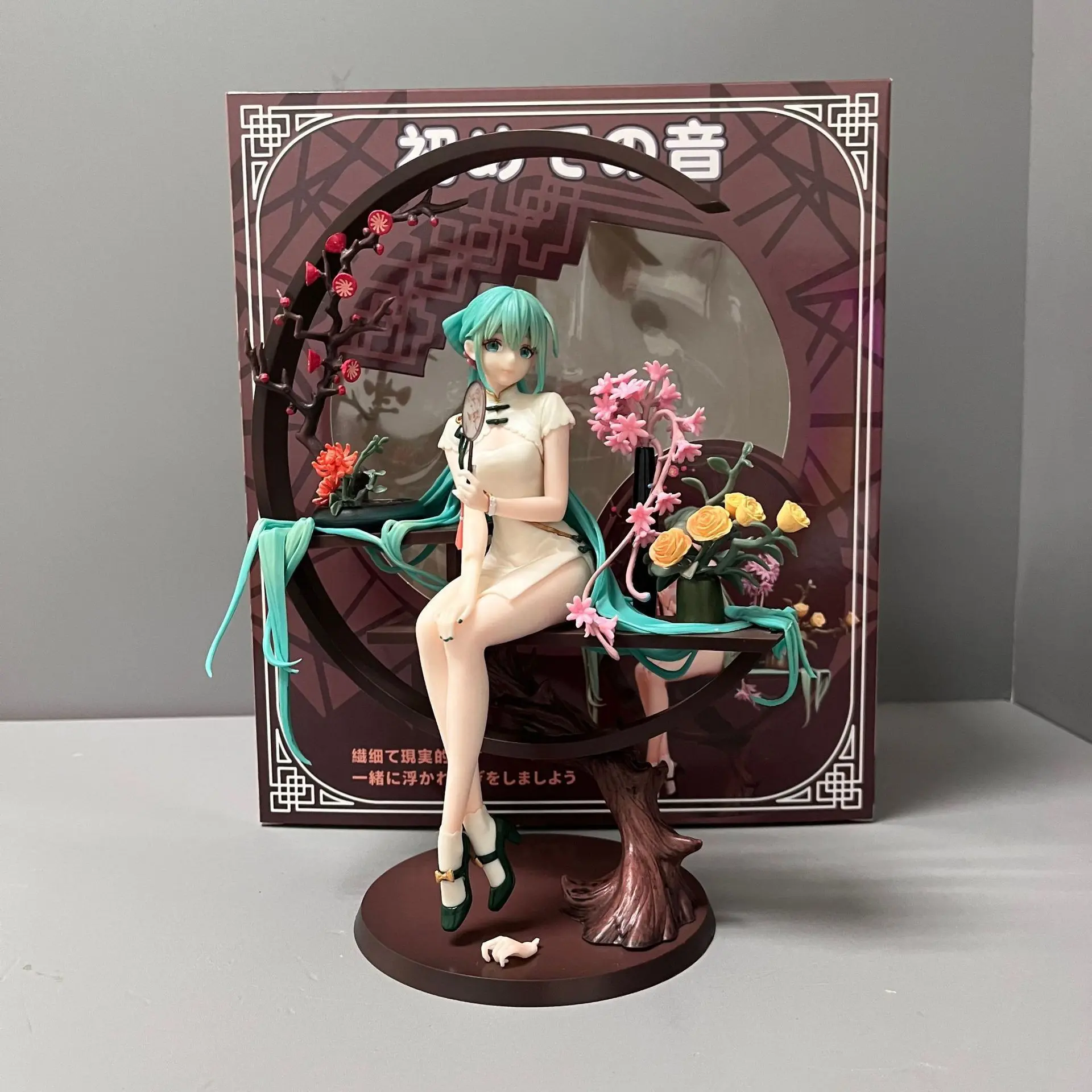 Hatsune Miku Qipao Themed Figure, 1/7 Scale Changeable Hand Anime Model, Character Figurine, Collectible Display Piece, Wholesale Future Edition
