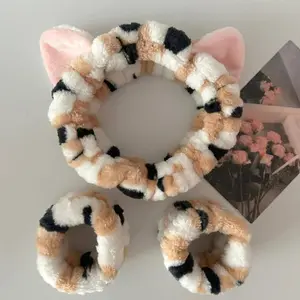 Plush Striped Face Washing Set, Soft Coral Fleece Makeup Hairband Wristband, Cute Korean Style, Unisex, Perfect Gift for Holidays and Birthdays, Face Washing Headband And Wristbands