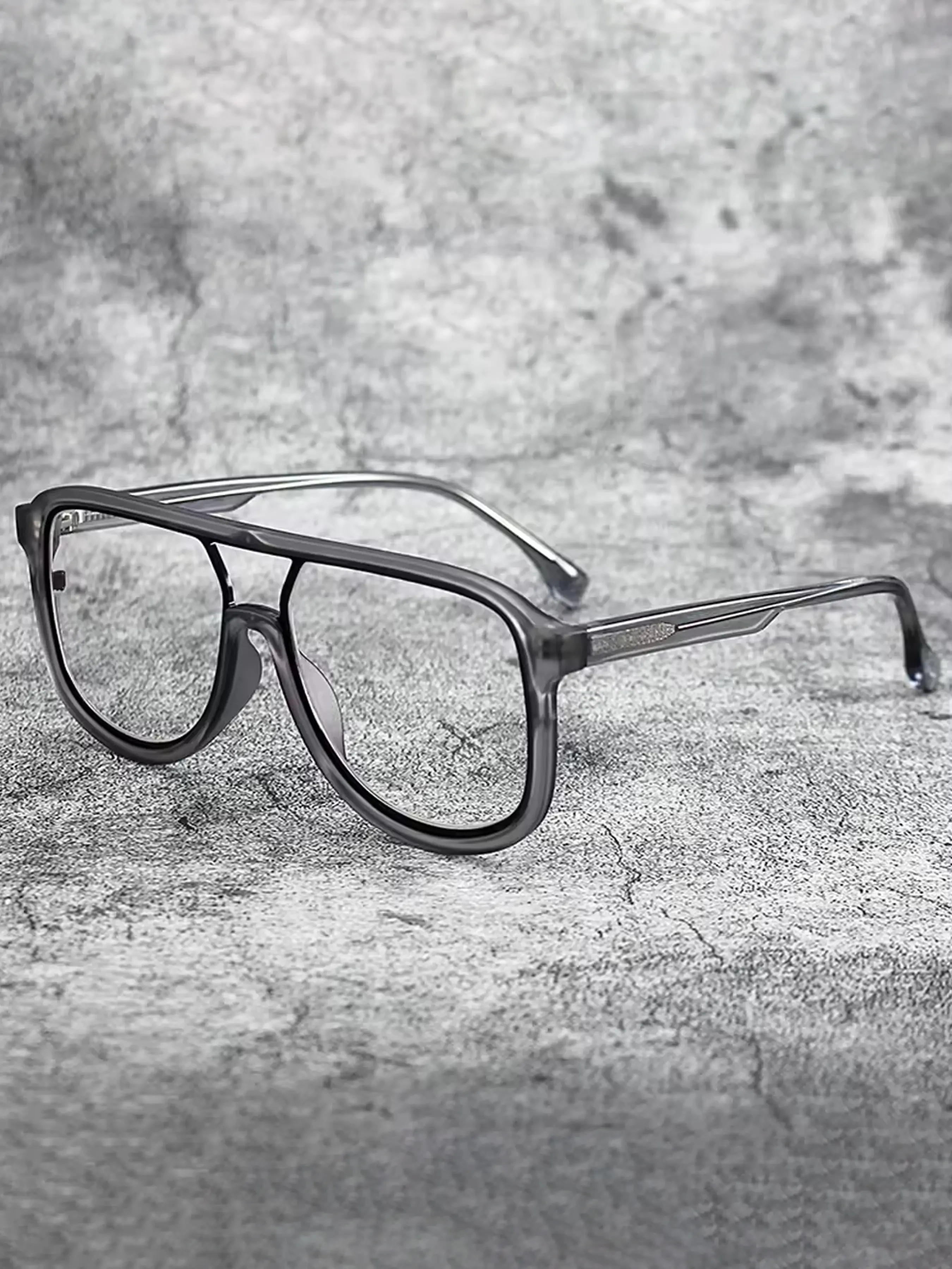 Light Luxury Minimalist Computer Reading Glasses Double Bridge Aviator Frame Exquisite and Slim Temples Suitable for Both Men and Women High Quality Eyewear