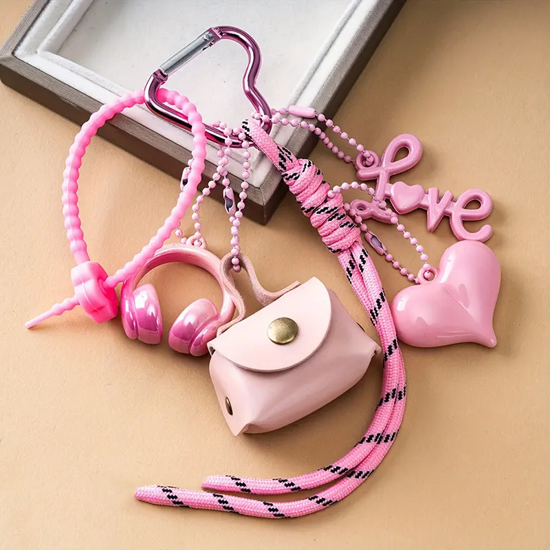3D Love Headphone Charm PU Leather Keychain, Heart Design Keychain - Cartoon-Themed Headset & Bag Charm with Lobster Clasp, Valentine's Day Gift, Headphone Accessory for Keys, Bags & Backpacks, Keychains, Key Rings