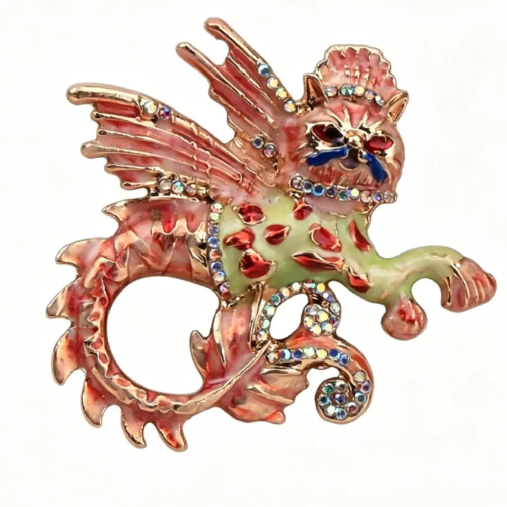 Unisex Fashionable and Avant-Garde Monster Badge, Flying Dragon Brooch Suitable for Animal Party Gifts