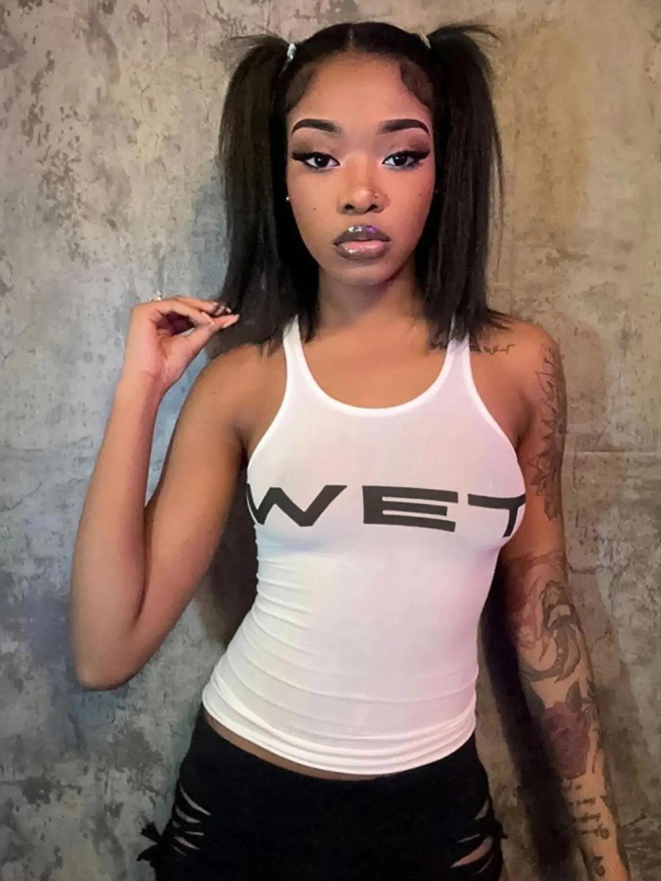 Women's Letter Print Round Neck Knitted Tank Top, Casual Streetwear Sleeveless Cropped Top for Summer, Ladies Teen Girls Clothes for Daily Wear