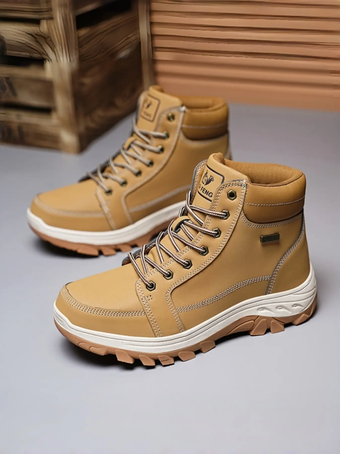 Unisex Hiking Shoes, Mid-Calf Lightweight Trail Boots, Outdoor Camping Snow Shoes, Comfortable Walking Footwear, All-Season Sporty Style, Trekking Camping Shoes, Durable Outdoor Hiking, Outdoor Travel Footwear
