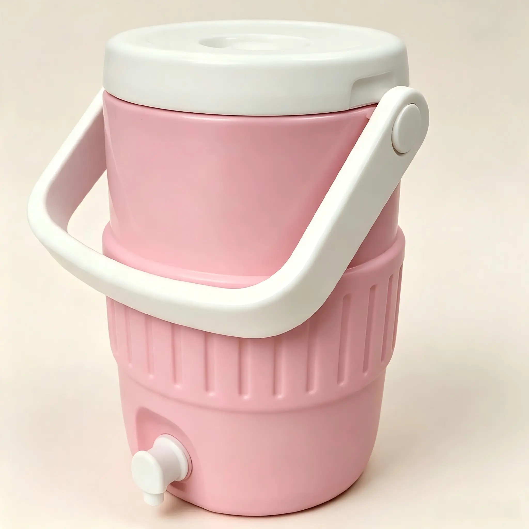 3D-Printed Insulated Can Holder — A Mini Can Cooler and Portable, Lightweight, Double-Walled Thermal Sleeve, Drink Holder, Cold Beverage Holder for Soda, Beer, and Other Beverages, Ideal for Travel, Camping, and Outdoor Use.