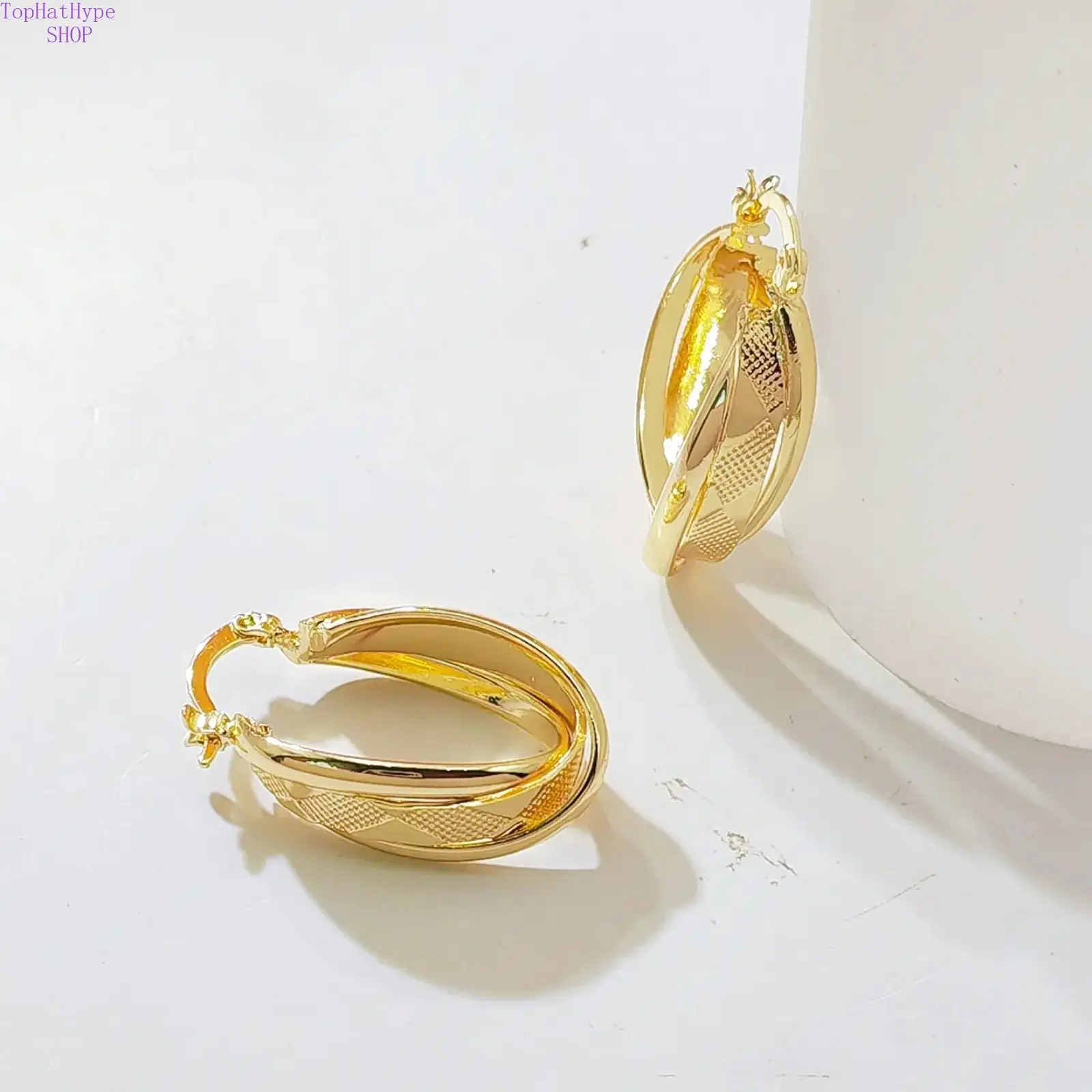 Double Layer Twisted Gold Hoop Earrings, Interlocked Huggie Hoops with Faceted Texture, Bold Statement Earrings for Daily & Party Wear, Lightweight & Comfortable