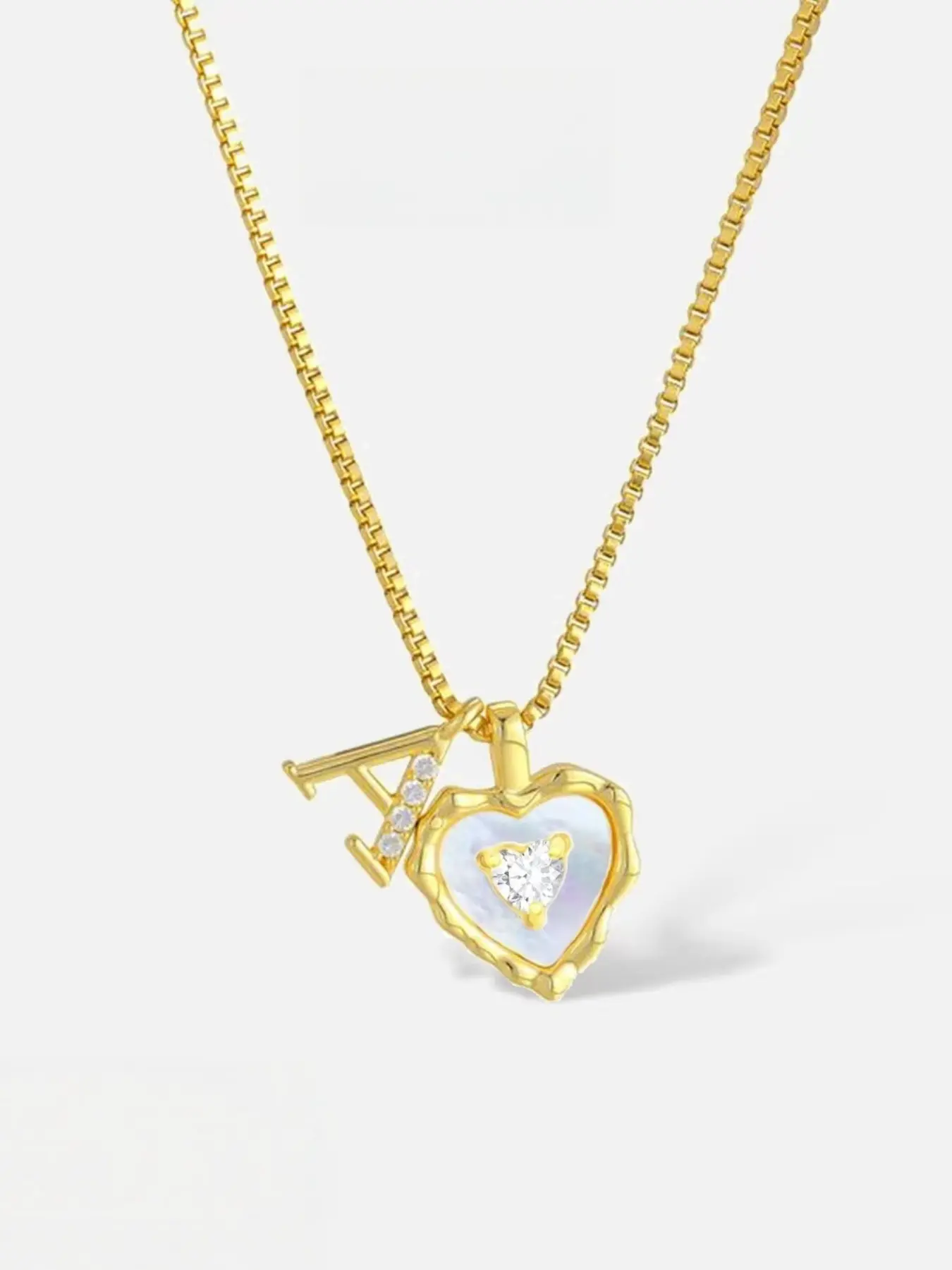 Women's Mother-Of-Pearl Heart Letter Necklace, Adjustable Chain, Hypoallergenic, Elegant Style, Perfect Gift for Valentine's Day/birthday, Necklace For Mama