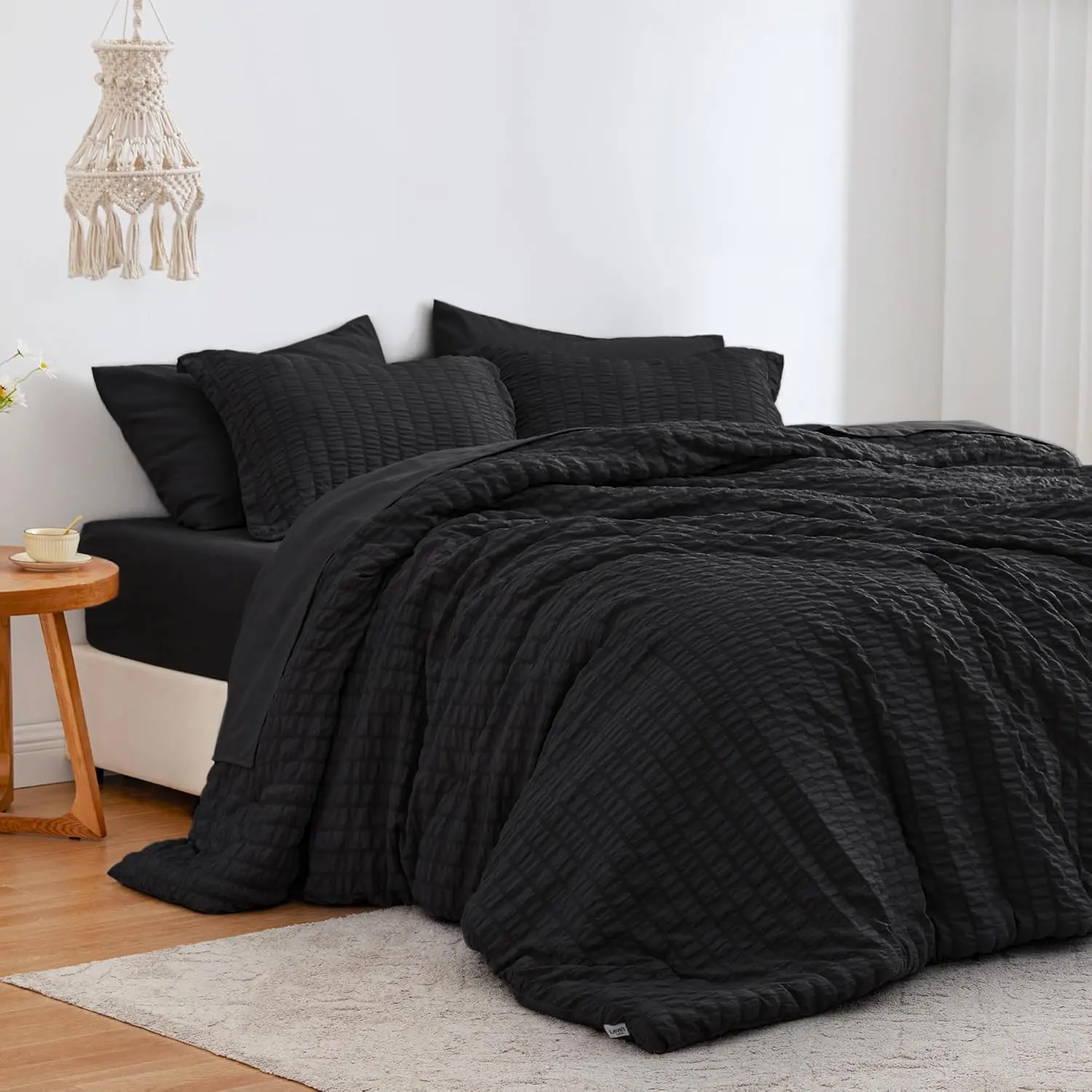 Seersucker Black Full Comforter Set,  All Season Lightweight Bed in a Bag Bedding Set with Comforter, Flat Sheet, Fitted Sheet, Pillowcases and Shams