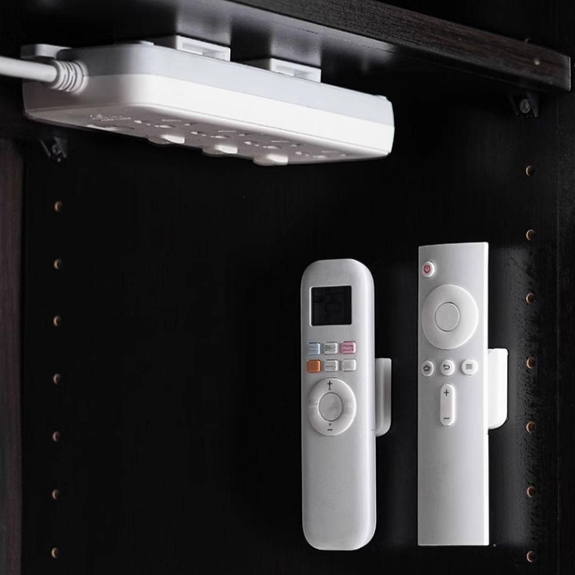 Magnetic Remote Control Holder, 1/2/4/6 Counts Wall Mounted Remote Control Storage Hook, Punch Free Self Adhesive Hook for Home Office Dormitory