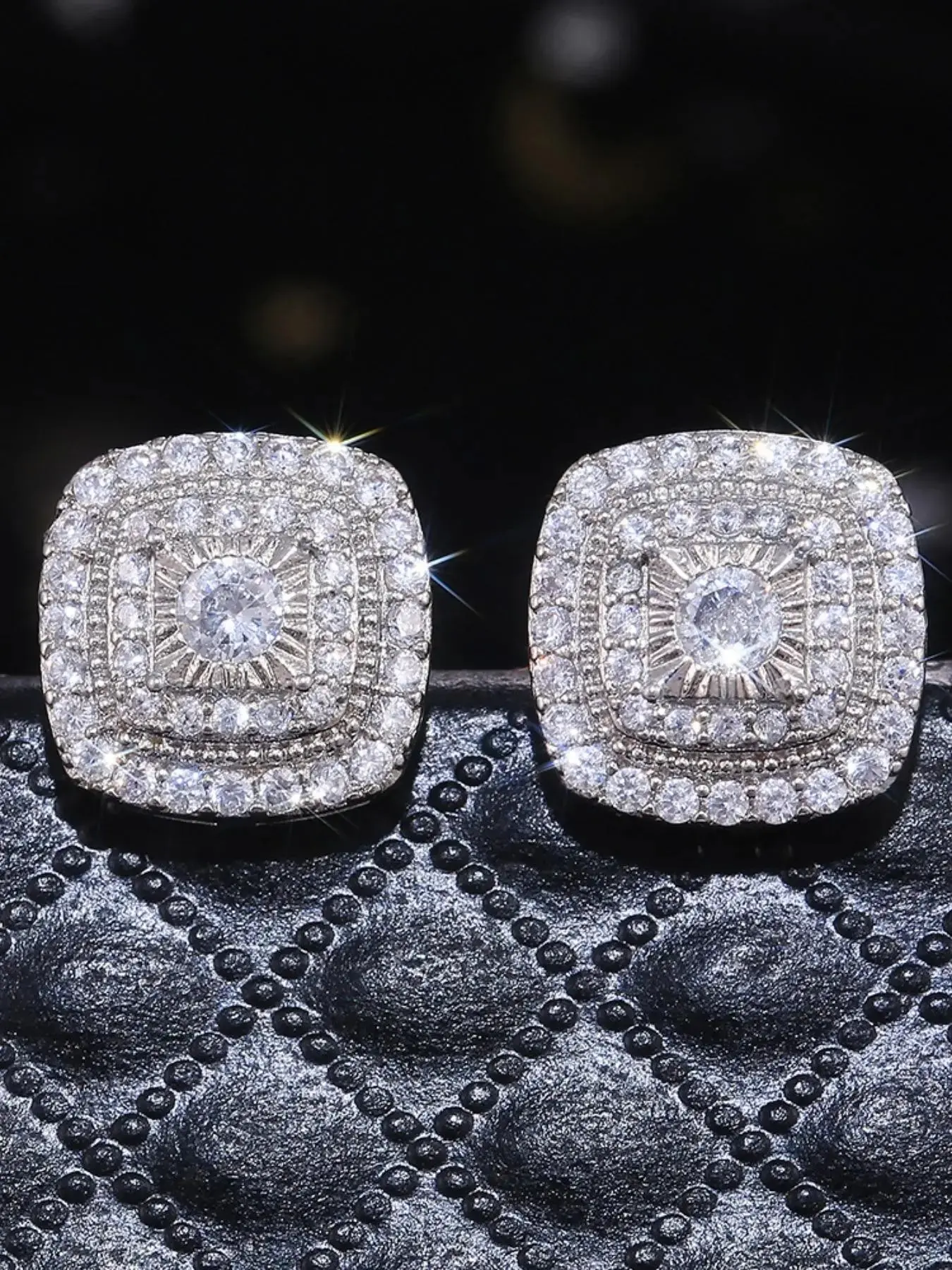 1 Pair Fashion Hip Hop Synthetic Zirconia Geometric Square Stud Earrings, Unisex Trendy Jewelry for Women and Men, High Quality Sparkling Daily Wear Trendy Fashionable Accessories