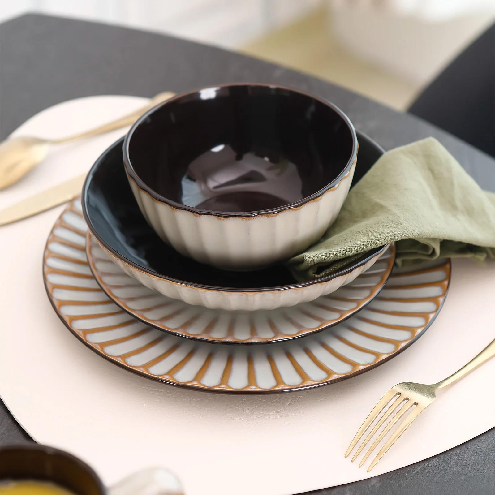 Promotion Golden Beige Stoneware Embossed 16pc Dinner Set High Luxury Fine Ceramic Sets Microwave Safe Dinnerware Sets