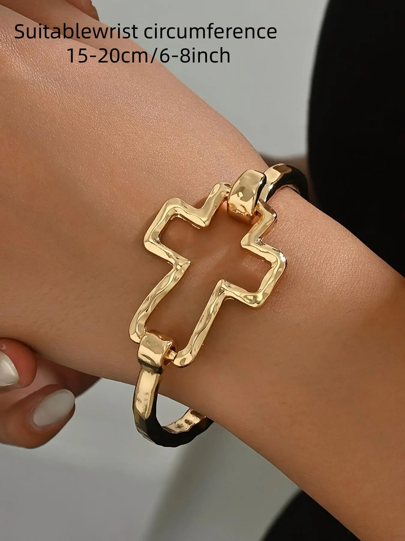 Women's Cute Cross Design Bangle Bracelet, Cross Charm Bangle, Fashion Jewelry for Party, Daily Clothing Decor, Trendy All-match & Exquisite Jewelry for Birthday Gift, Trendy Bangles, Cross Bracelets, Fashionable Bracelet