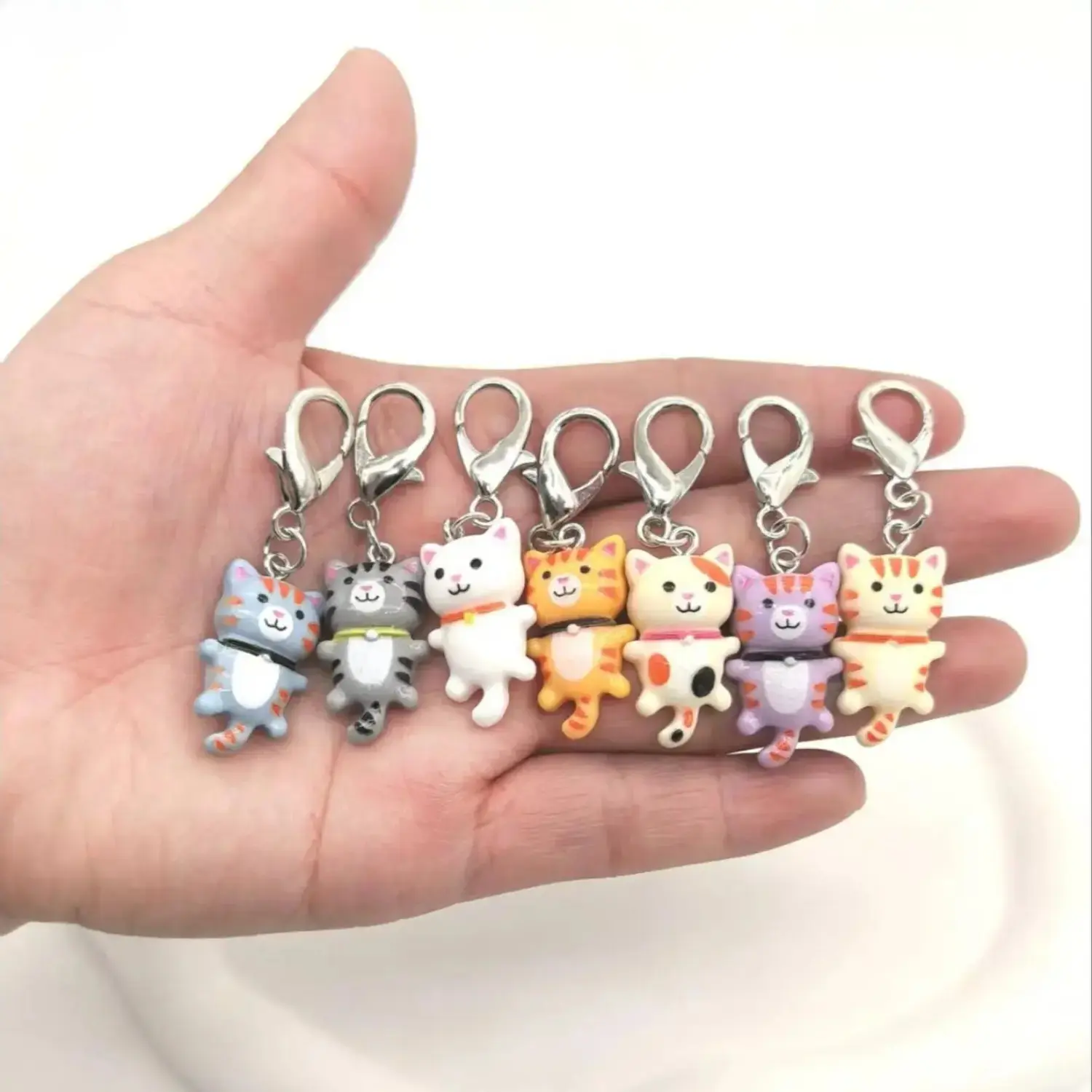 Kawaii Cat Character Keychain Set, Cute Animal Bag Charm, Stylish Decor Accessory for Women, Car Key And Backpack Ornament