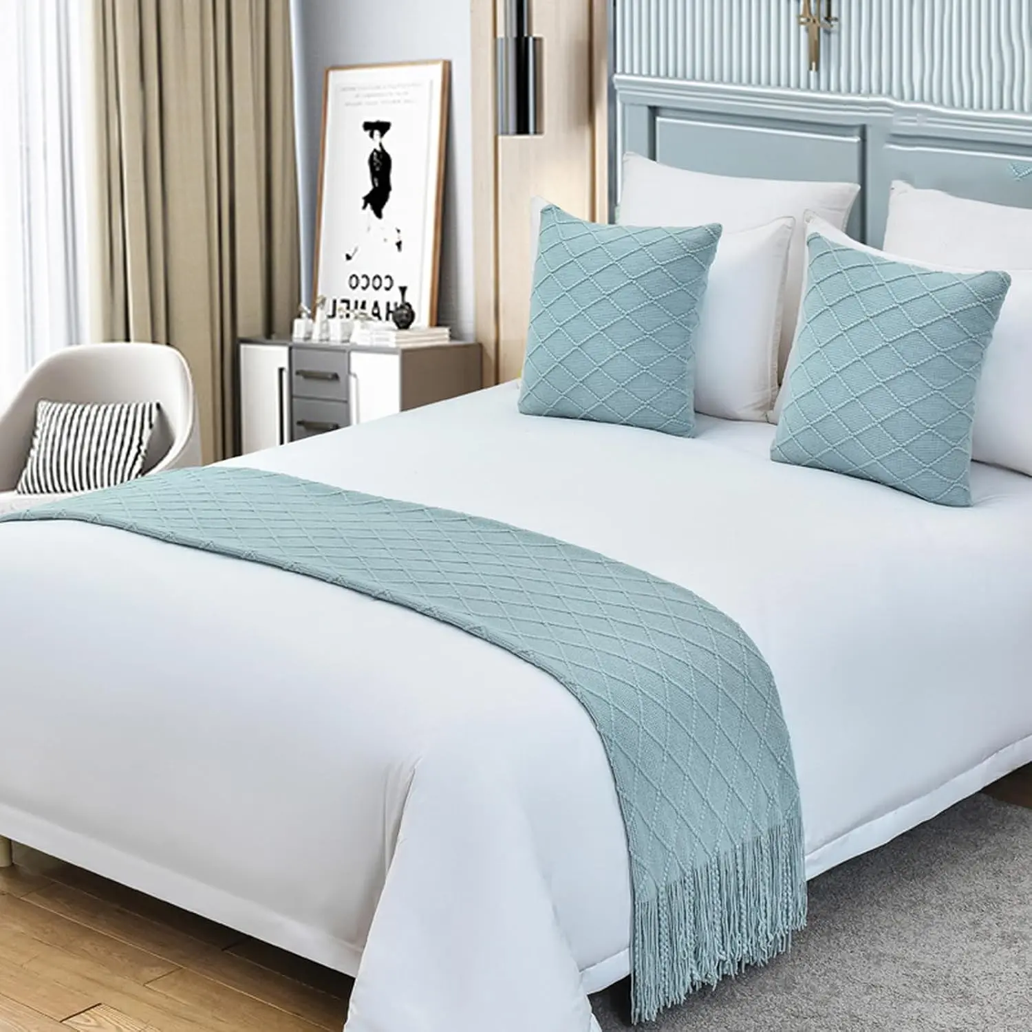 Solid Color Tassel Knit Bed Runner Decorative Woven Sofa Throw Bed Scarf for Hotel Home Double Single King Size Bed 23.6x102inch Light Blue