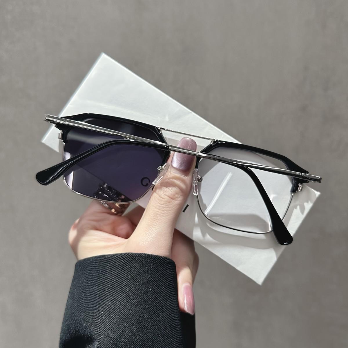 1 Pair of Y2K Style Unisex Square Frame Photochromic Glasses, Semi-rimless Light-sensitive Tinting Glasses, Men's Brow Frame, Multifunctional Casual Eyewear