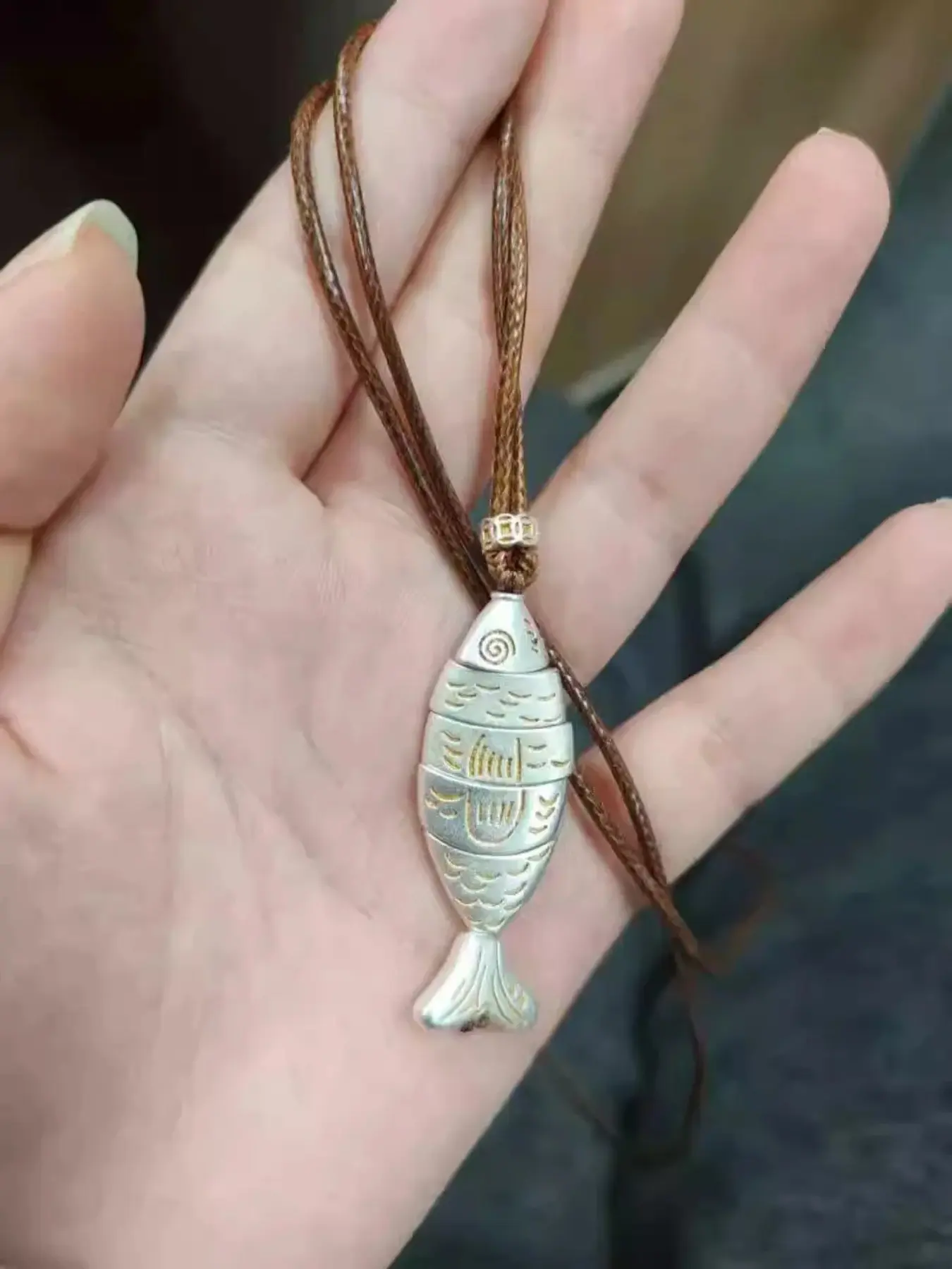1 Piece Bohemian Vintage Unisex Necklace, Adjustable Leather Cord Necklace, Fish-Shaped Pendant, Long Pendant Necklace, Alloy Necklace, Gift, Handcrafted Jewelry