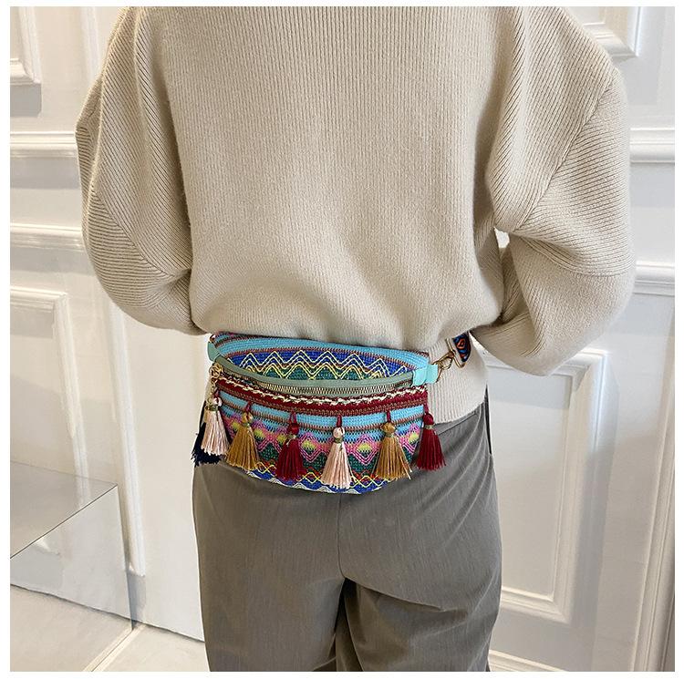 Ethnic style lace women's chest bag 2026 summer new tassel shoulder bag fashionable ethnic style women's chest bag