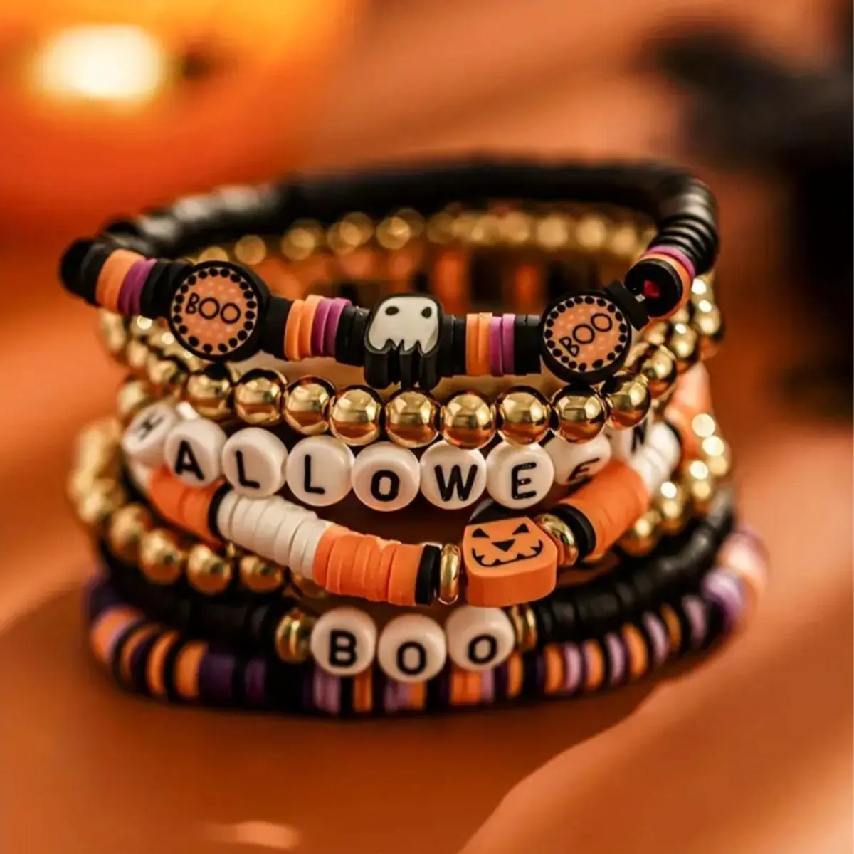 7 Pack Halloween Beaded Bracelet Set, Vintage Pumpkin Clay Stackable Bracelets for Women Teens