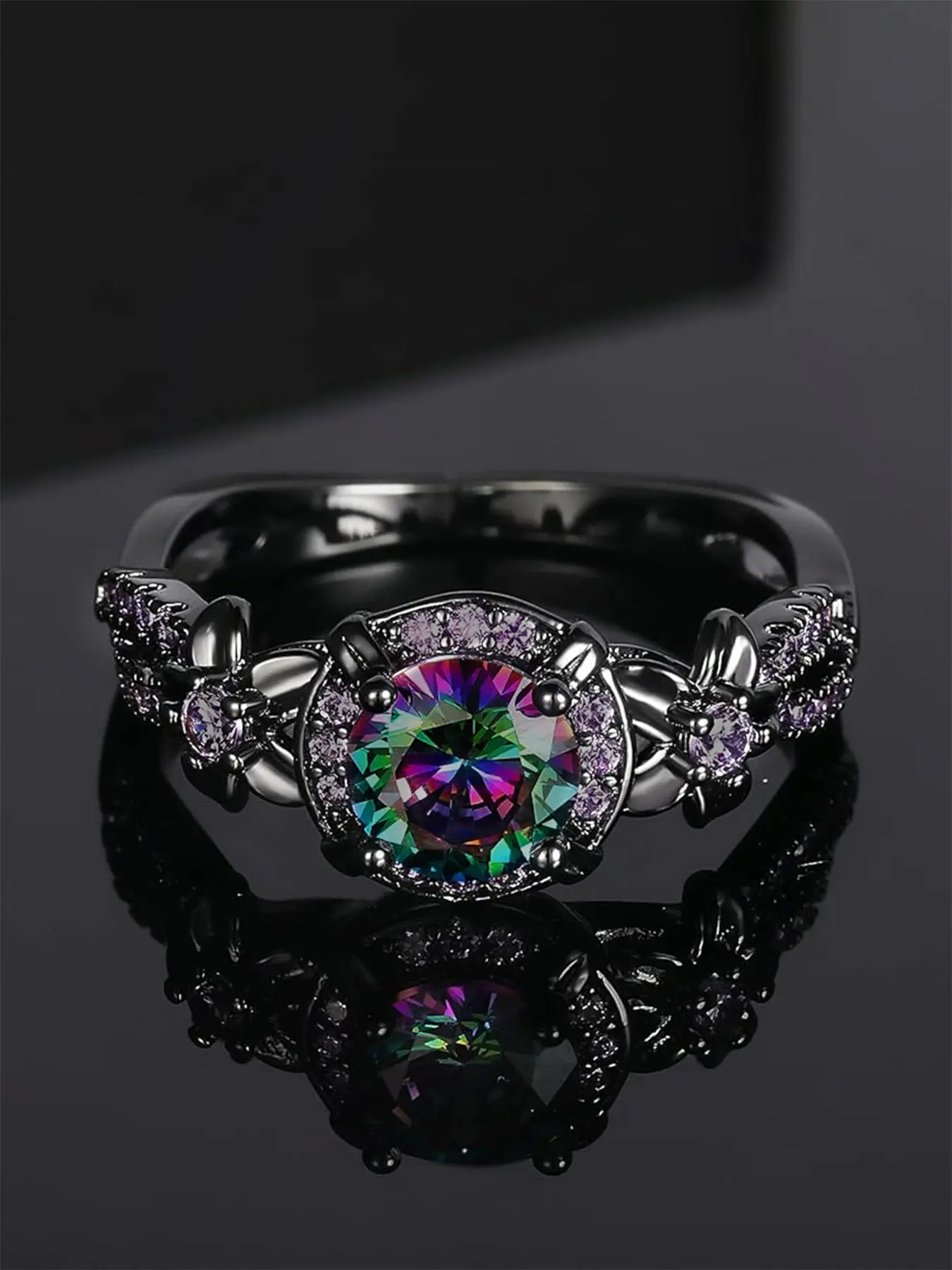 1 PC Gorgeous Cubic Zirconia Ring For Men For Halloween Party Jewelry Halloween's Day Gift Elegant Glittering Ring