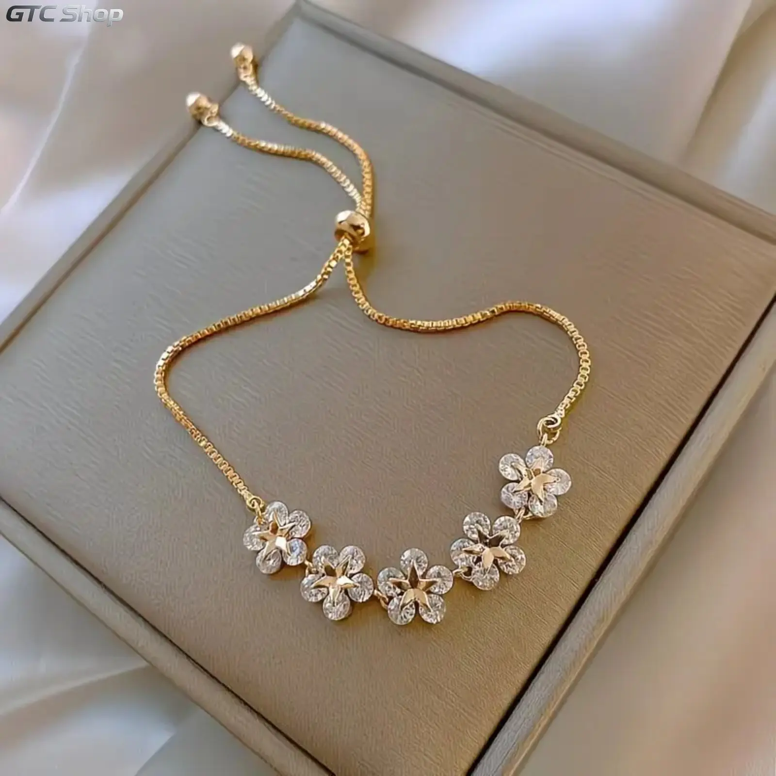 Women's 14K Gold Plated Flower Bolo Bracelet, Adjustable Stainless Steel Slider Bracelet with Cubic Zirconia, Dainty Floral Jewelry, Perfect Thanksgiving Gift for Her, Everyday Wear Accessory