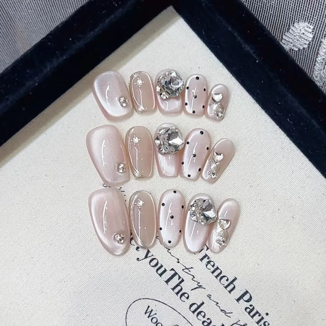 Purely handmade phototherapy wearable nails, moonlight hand-painted finished product, reusable nail patches, detachable cat design