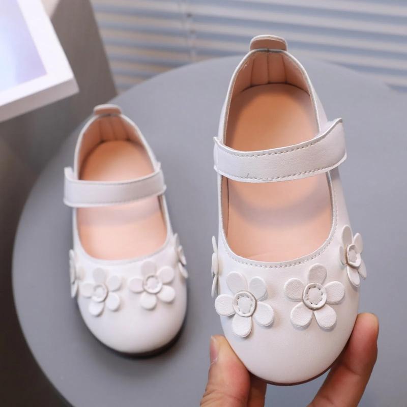 2025 Toddler Girl Tennis Shoes Size 2 - Soft Soled, Breathable Leather with Flower Accents | Fashionable Sneakers for Little Girls 2025 Toddler Girl Tennis Shoes Size 2 - Soft Soled, Breathable Leather with Flower Accents | Fashionable Sneakers for Little Girls