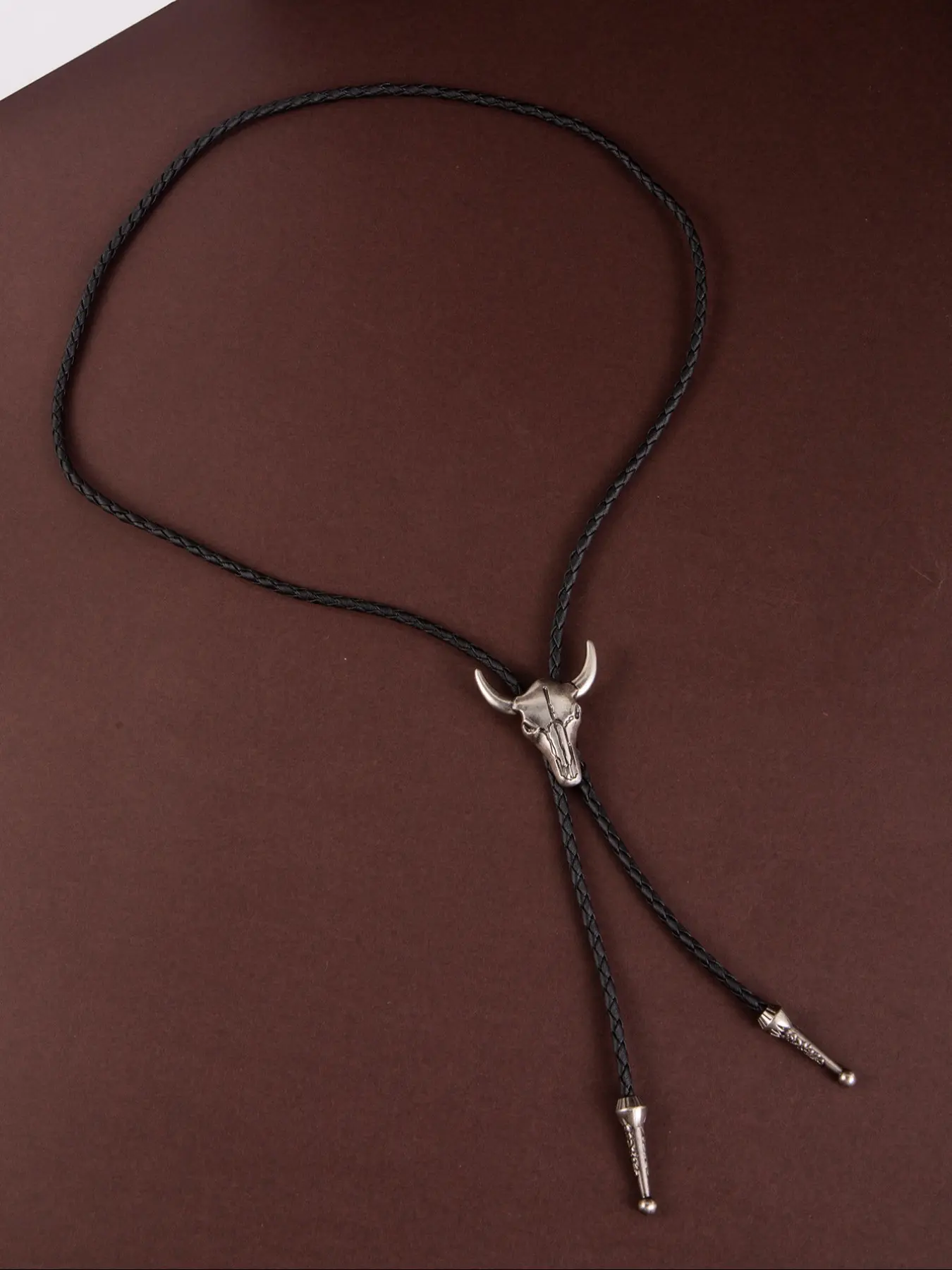 Western Vintage Skull Bull Detail Bolo Tie for Men, Cowboy Style Braided PU Leather Necklace, Fashion Jewelry Accessories