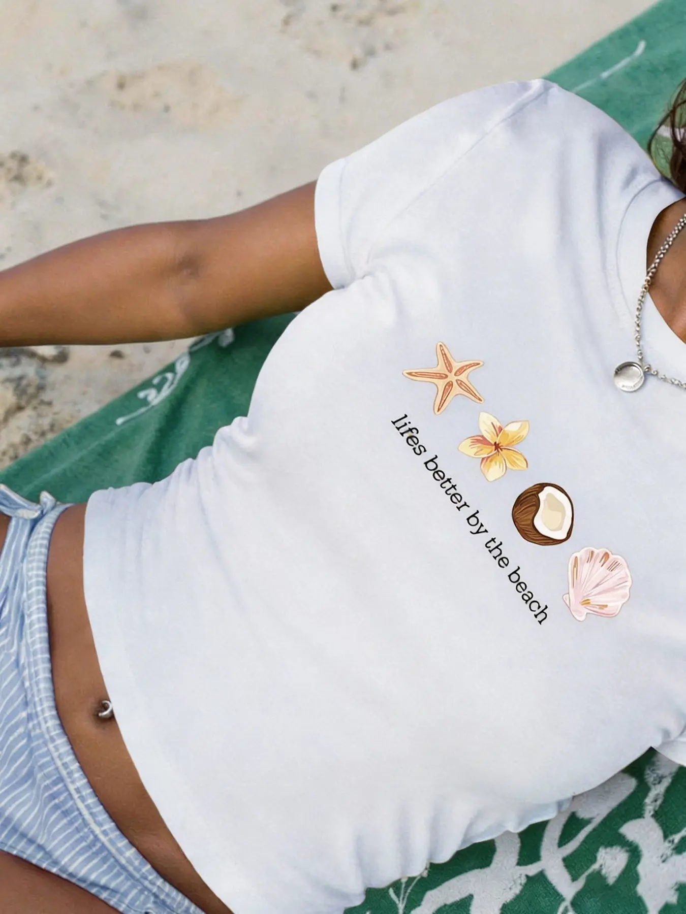 Women's Milk Silk Top, Smooth and Comfortable, Breathable T-Shirt, Coconut Flower Print, Sexy and Fashionable, Casual and Retro Style