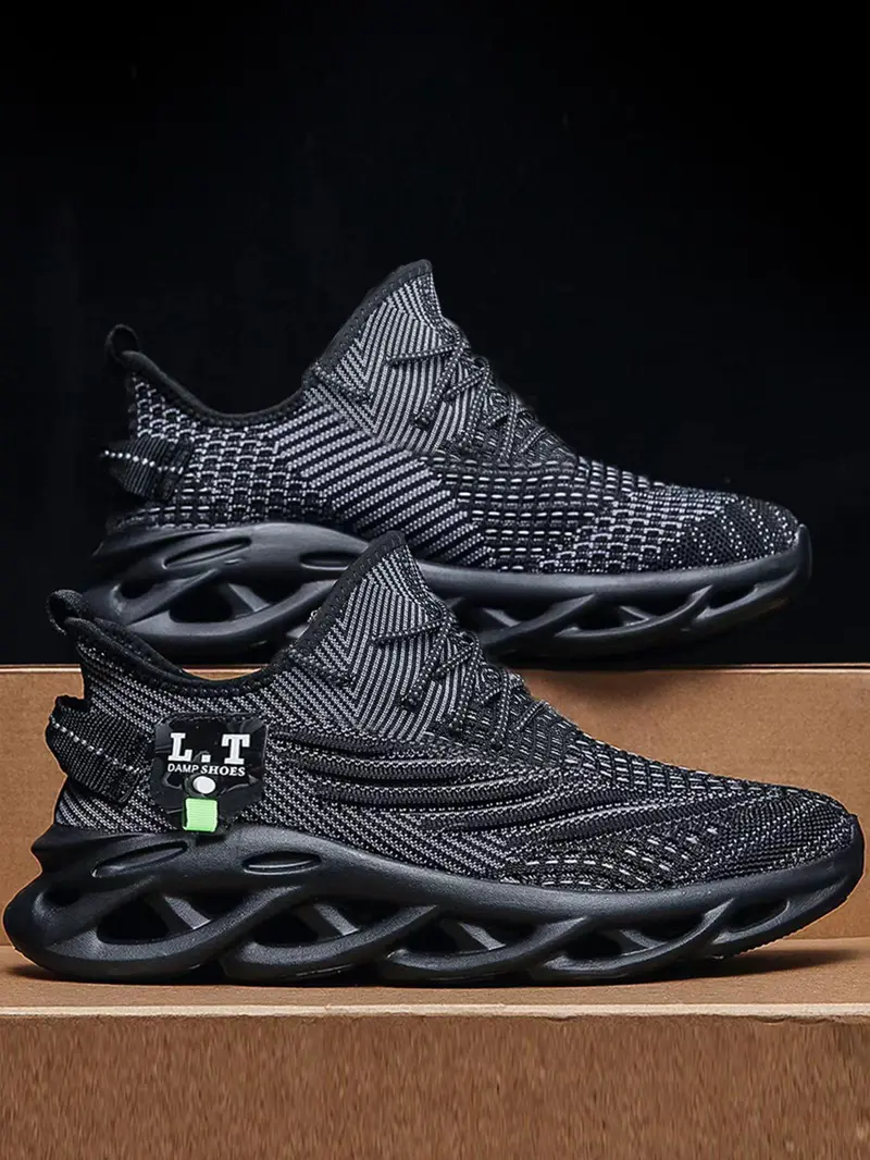 Product Introduction of Mens Shoes, Ultra-light Textured Design Lace-up Trainers for Treadmill Wear As Gift, Workout Sneakers, Casual Twist Sole Design Sports Running Shoes for Summer 2025 21