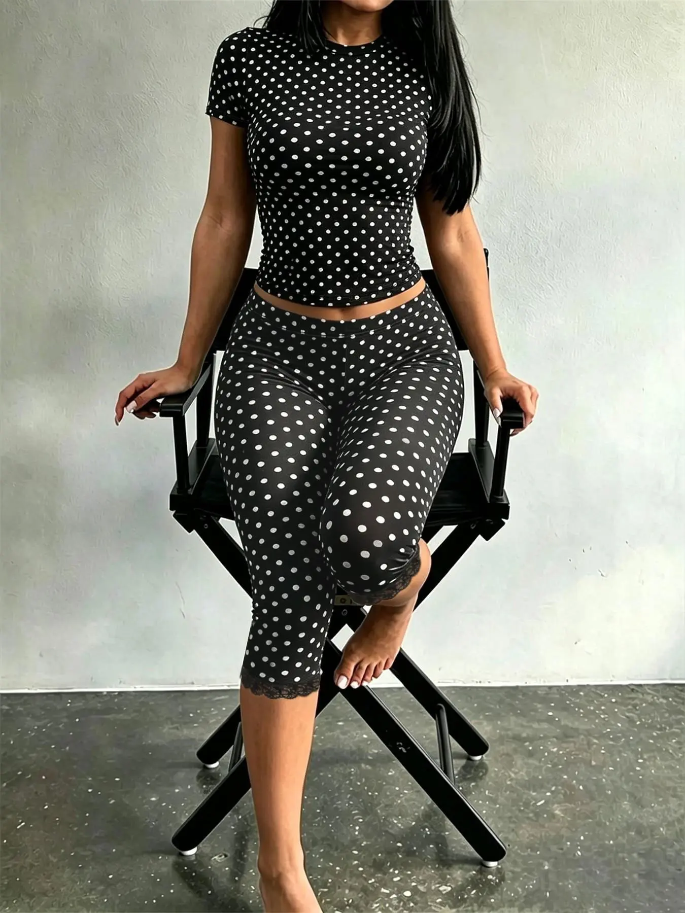 Women's Spot Pattern Set, Unique Design, Slim Fit, Comfortable Casual Wear, Homewear Fabric, Stylish, Chic and Cozy, Clothes