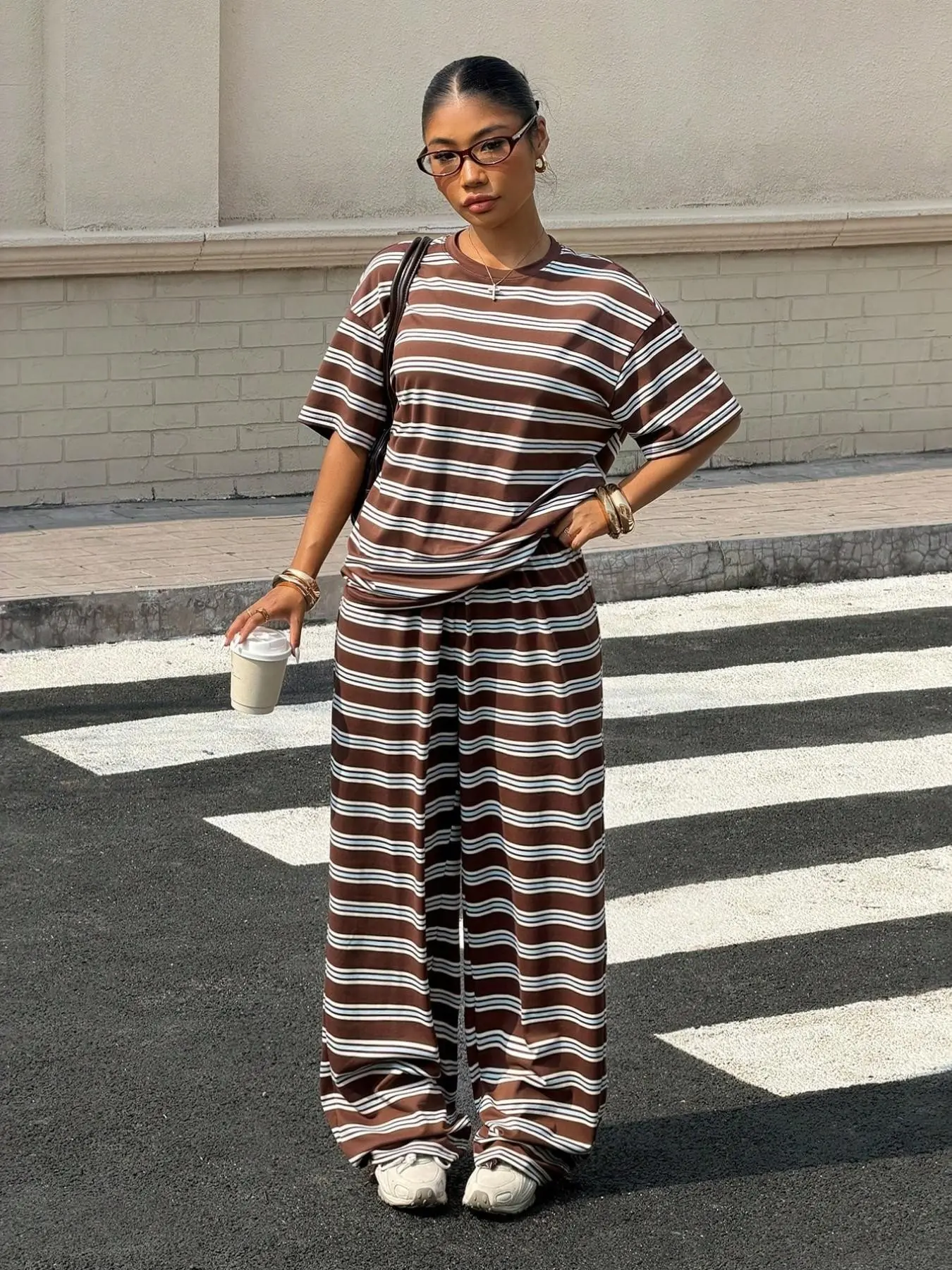 Y2K Retro Vintage Striped Two-Piece Set, Loose-Fit Short-Sleeve T-Shirt & High-Waisted Wide-Leg Pants, Casual Summer Outfit for Women