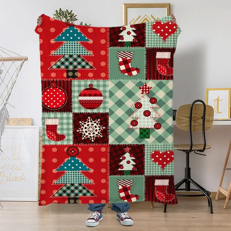 Patchwork Christmas Quilt Throw Blanket Vintage Holiday Soft Blanket for Bed Extra Large Machine Washable All Season Flannel Anti Seasonal Blanket Comfort for Home Office Travel & Camping Gifts for Women Girls Friend